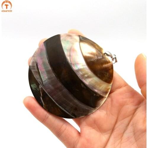 3Pcs Bohemian Style Beach Shell Pendant Natural Shell Round Brownness Stripe Pendant For Necklace Jewelry For Women Lady Finding