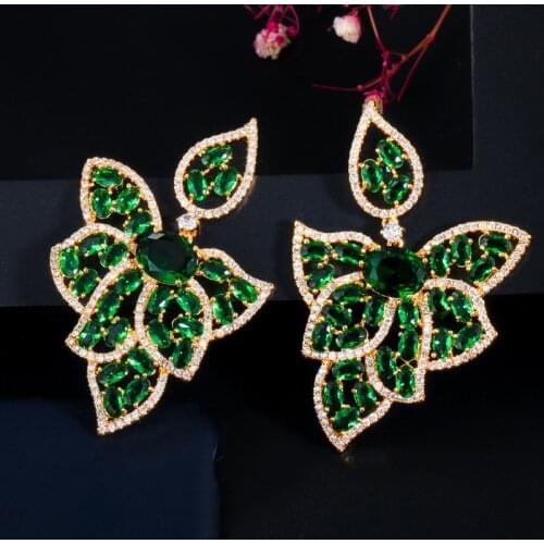 QTT Retro Green Hollow Leaf AAA Zircon Drops Earrings Ladies Gold Color Earring Temperament Women Charms Jewelry 2021 Trend