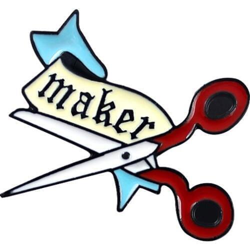 MAKER Red Scissors Gold Enamel Brooch Personality Fashion Designer Work Daren Badge Pin Cute Trendy Apparel Hat Jewelry Gift