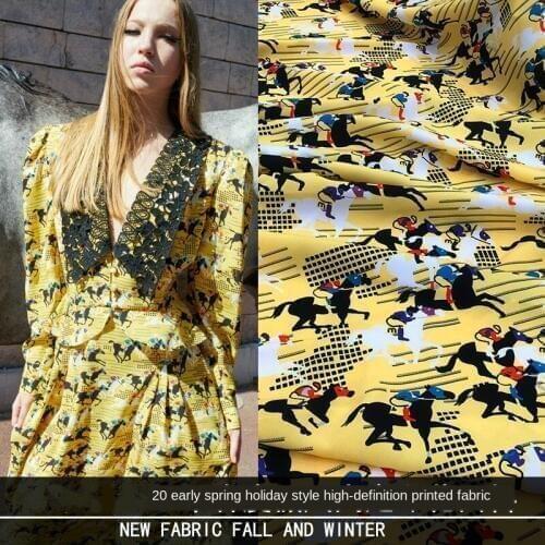 2020 early spring vacation style Europe and the United States show high set knight digital printing womens clothing cloth