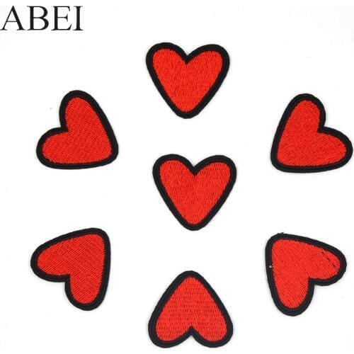 10pcs/lot Embroidered Love Heart Patches Iron On Socks Clothes Appliques Handmade Sewing Garment Fabric Patch Diy Jeans Stickers