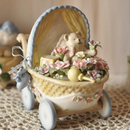 European-style High-grade Ceramic Crafts Exquisite Baby Floats Ornaments Creative Fashion Practical Gifts Home Decoration