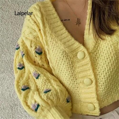 Sweater Korean Fashion Cardigan Womens Loose V-neck Flower Embroidered Coarse Knit Sweater Long Sleeve Top Winter Womens Knitw