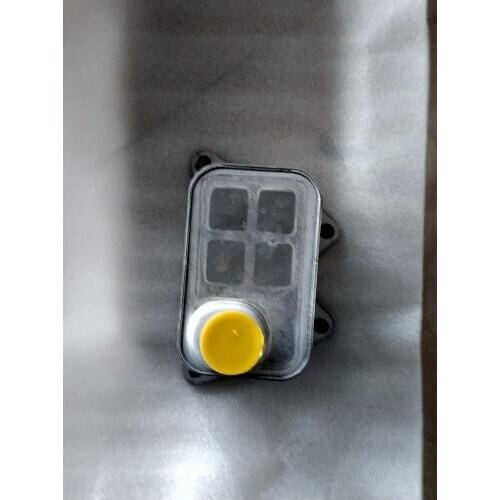 Oil Cooler Engine Oil Cooler A.UDI S.EAT S.KODA 04 - 06j117021d; 06j117021j