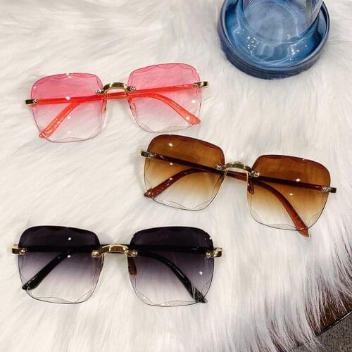 Women Sunglasses Trending Fashion Frameless Glasses Gradient Lenses Vintage Men Glasses Luxury Designer Driving Eyeglasses UV400