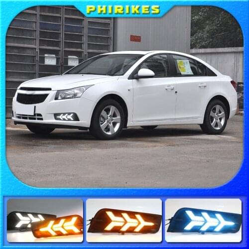 2PCS DRL Daytime Running Light fog lamp cover with yellow turn signal For chevrolet cruze 2009 2010 2011 2012 2013 2014