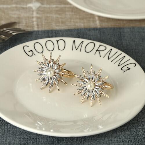 12pcs Creative Western restaurant napkin buckle European and American napkin ring seat towel ring hotel napkin ring towel buckle