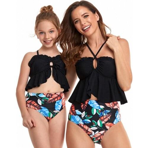 Summer Mom Kids Swimsuit Family Matching Swimwear Outfits Mother Daughter Ruffled Bikini Bathing Suit Leaf Print Beach Holiday