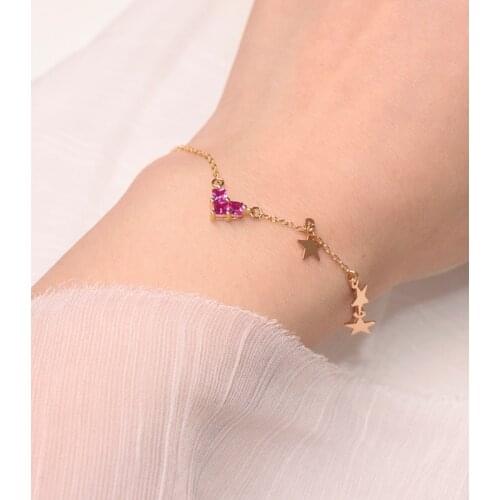Fashion Temperament Simple Red CZ Zircon Heart Gold Tone Stars Charms Bracelets for Women Lady Girls Adjustable Link
