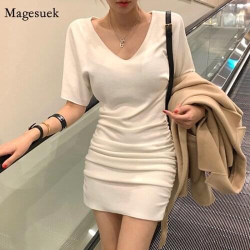New Korean Short Sleeve V-neck Bottoming Dress 2021 Spring Pleated Hem Dress for Women Solid Ruched Slim High Waist Dress 12880