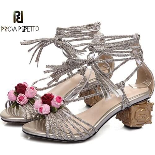 Womens Retro Wedding Shoes Summer New Products Sheepskin Insoles Flower Metal Square Heel Cross Strap Fish Mouth Sandals