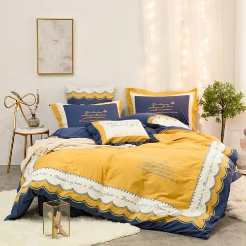 LAURA BAYTA Linen Bedding