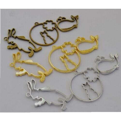 20Pcs/lot Fashion Rabbit and Cat Pendant Cutout Frame Cabochon Base for Jewelry Making