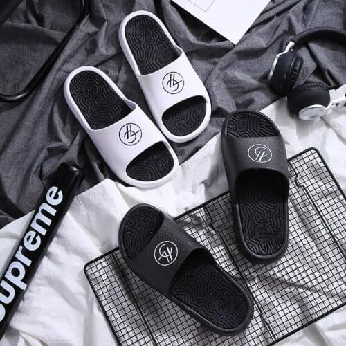 Summer Comfortable Mens Slippers Fashion Trend Low-heel Household Bathroom Sandals PVC Material Wholesale Shoes