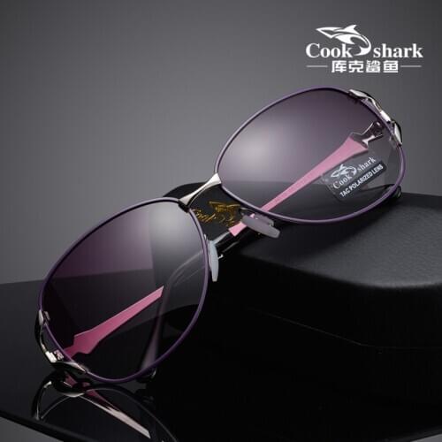 Cookshark Women's Glasses And Cases