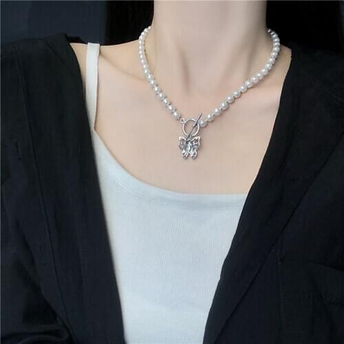 YANGLIUJIA Korean Fashion Simple Pearl Necklace Female Niche Joker Sweet Girl Female Butterfly Neck Collar Bone Chain Jewelry