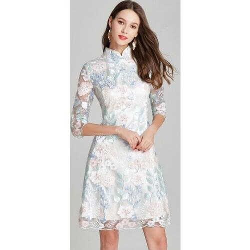 Plus Size Retro Cheongsam Dress Female Summer 2021 Embroidery Lace Elegant Slim Five-point Sleeve Cheongsam Chinese Dress Gowns