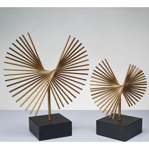 Luxury Classical Figurine Home Furnishing Decoration Craft Store Table Sculpture Ornament Office Lobby Desk Decoration