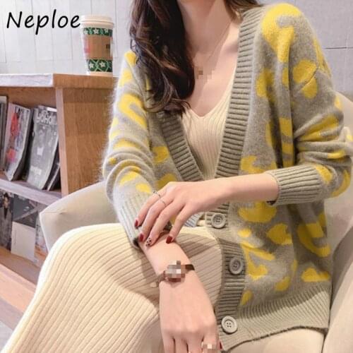 Neploe Chic V-neck Leopard Sweater Women Long Sleeve Single-breasted Femme Knitted Cardigan 2021 Autumn Fashion New Jacket