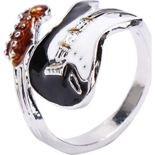 Punk Style Personality Exaggeration European Lovers' Black White Color Oiled Guitar Ring Jewelry
