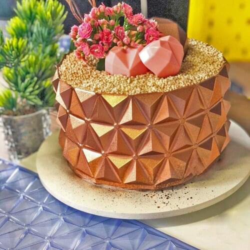 3D Diamond Pattern Cake Mold Geometry Triangle Lace Cake Boder Stencils Template Chocolate Fondant Mould Cake Decorating Tool
