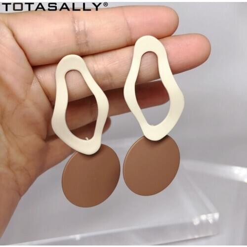 TOTASALLY Womens Geometric Charm Earrings Punk Oil Coating Circles Dangle Earring Ladies Ear Drops for Party Jewelry Brincos