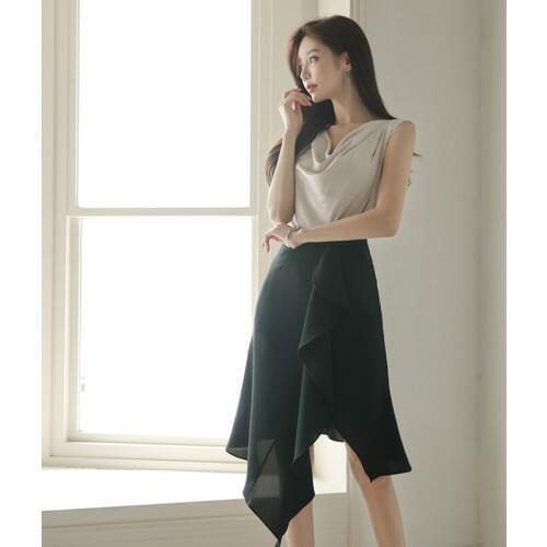 New arrival high quality women set sleeveless bouncy basic shirt and black asymmetrical skirt fashion wild summer women set
