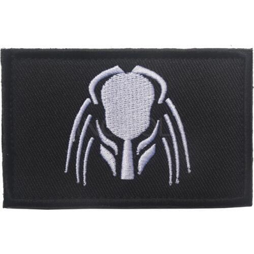 Embroidered Patch Predator Patch Tactical Emblem Badges Embroidery Patches For Jackets Jeans Backpack Cap 8*5CM