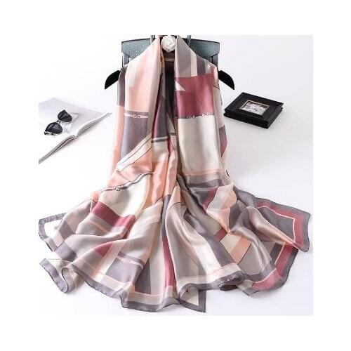 1pc 2020 New Fashion Spring Summer Bandana Luxury Belts Scarves Womens Brand 100% Pure Silk Scarf Female Shawl Print hijab