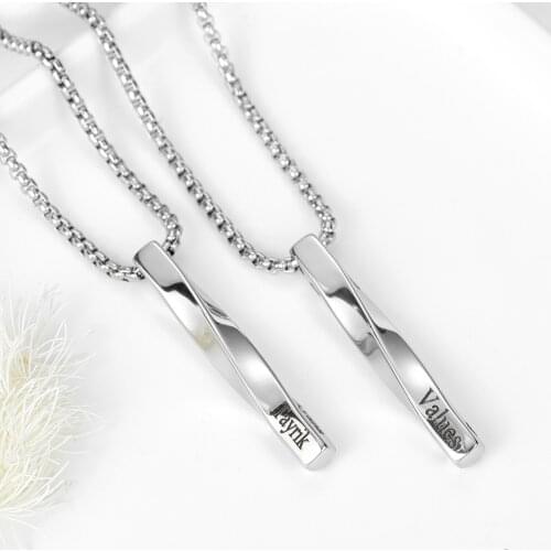 Personalized Four Sides Engraving Name Necklace 3D Bar Curved Tetrahedral Stainless Steel Jewelry Nameplate For Men/Women