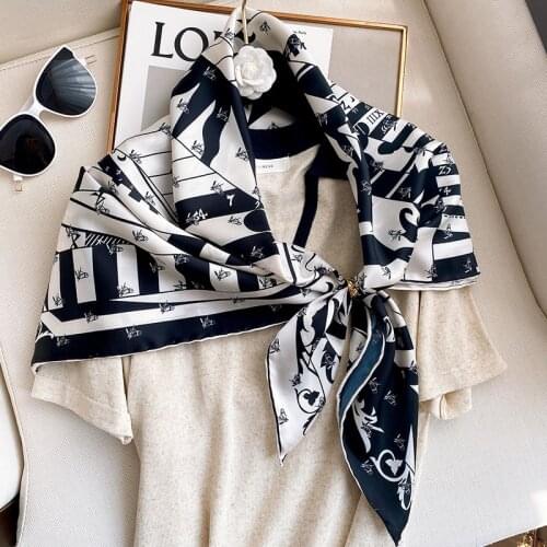 New classic fashion Horse head printing pattern hand stitch twill silk 90 large square scarf decorative scarf shawl gift
