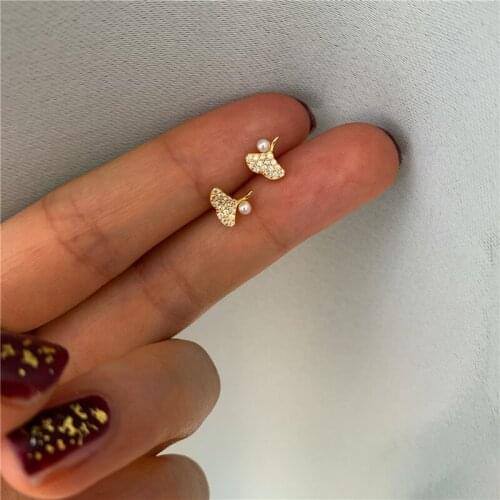 Dainty Female White Pearl Small Earrings Charm Sterling Silver Wedding Earrings For Women Cute Gold Leaf Crystal Stud Earrings