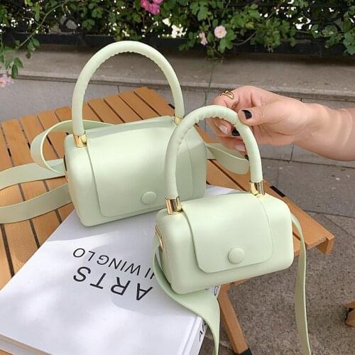Casual Solid Color Small Fiap Bags Women Shoulder Crossbody Bag All-match Flap Vintage Pu Ladies Party Handbag Wide Straps Bag