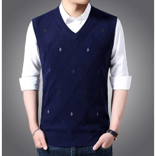 New Leisure Man Sweater Sleeveless Wool Vest Casual Male V-Neck Plaid Jumper Knit Clothing Slim Fit