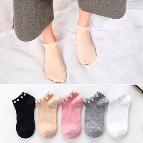 1pair 2020 Summer Fashion Female Socks Womens Silver Silk Pearl Socks Ladies Crystal Short Socks Thin Crystal Socks Warm feet