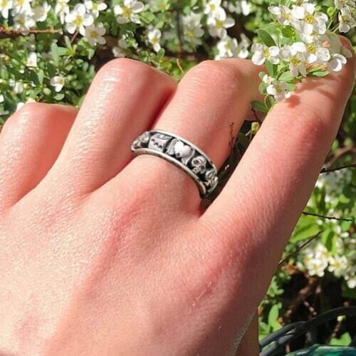 Stainless Steel Fashion Poker Carved Mens Rings Spades K Punk Party High Quality Jewelry