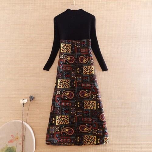 Autumn High Quality Knitted Winter Dress 2021 Designer New Arrival Flower Ebroidery Elegant Black XXL Knitting Dresses