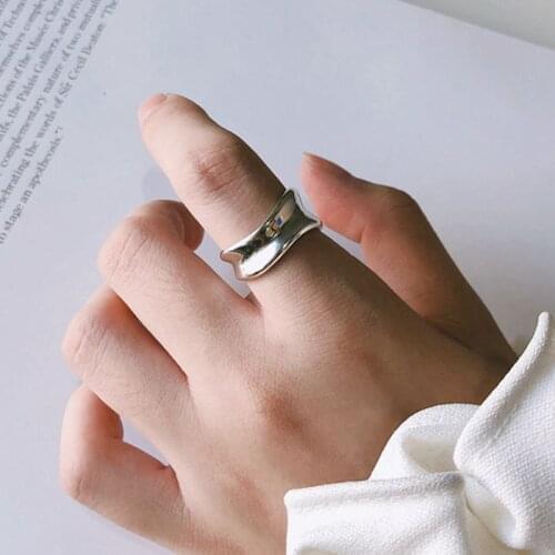 Silvology 925 Sterling Silver Glossy Irregular Rings Leaf Design Korea Style Minimalist Rings for Women Elegant 925 Fine Jewelry