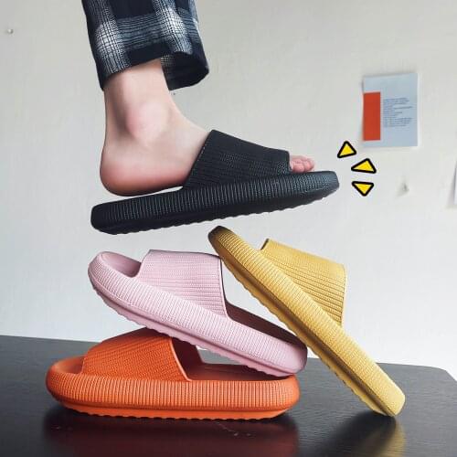 2021 Summer Home Men massage Slippers Black Pink Lovers Shoes Non-slip Bathroom Slides Flip Flops Indoor Women Platform Slippers