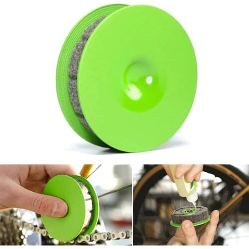 Bike Chain Oiler Roller Lubricator Bike Chain Gear Oiler Lube Cleaner Lubricant Bicycle Care Tool