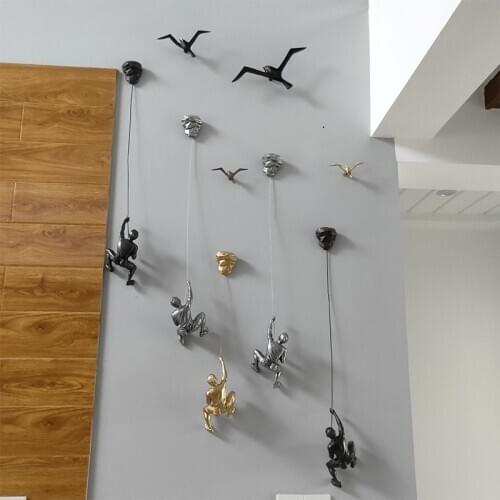 American Nordic Industrial Style Climbing Man Resin Iron Wire Wall Hanging Retro Sculpture Creative Statue Decoration For Home