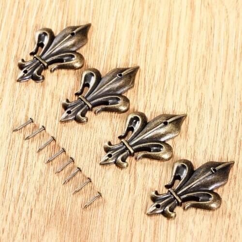 4Pcs Antique Brass Furniture Decorative Corner Brackets Desk Jewelry Wood Box Metal Corner Protector Guard Edge Cover with Screw