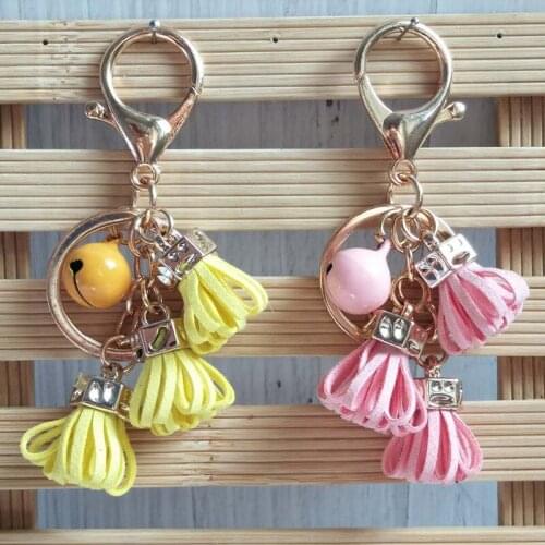 1PCS New Fashion Women Casual Bell Tassels Women Keychain Bag Pendant Alloy Car Key Chain Ring Holder Trendy Jewelry YS-262