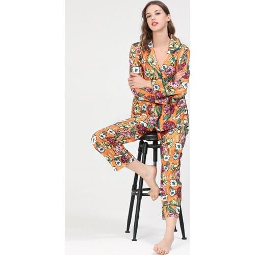 Maison Gabrielle 2021 New Summer Floral Printed Silk Satin Pajamas Set Loungewear Sleepwear for Women 2Pcs Long Sleeve Pyjama