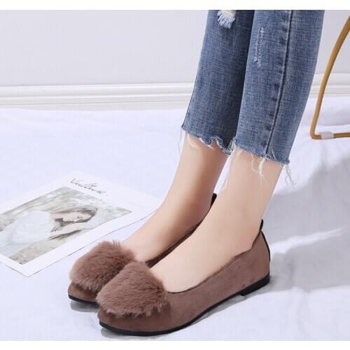 2019 new Lazy Shoes Women Short A pedal Fashion Hairball Autumn And Winter Peas Shoes Female Wild Plush women shoes U16-22