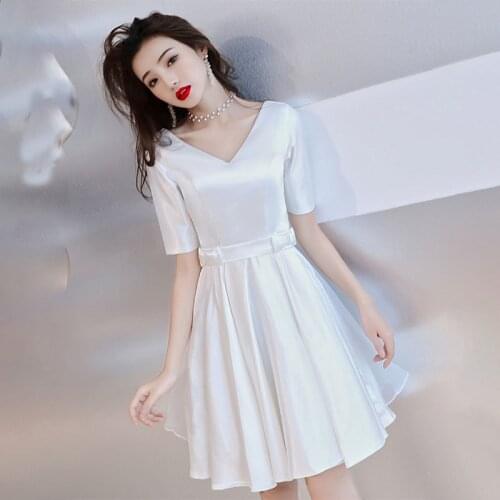 White Special Occasion Dresses Simple V-Neck Short Sleeves Satin A-Line Zipper Back Pleat Knee-Length Women Nice Prom Gown E1073