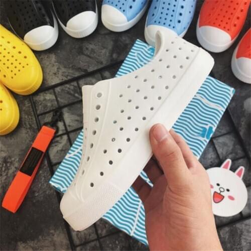 Allwesome Children Nativ Jelly Shoes Summer Croc Shoes Scarpe Kids Garden Shoes Beach Hollow Mules Clogs Candy Color Sandals