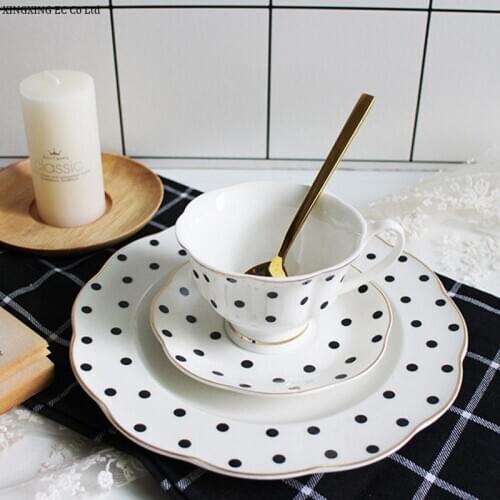 Retro Series European Style Striped Polka Dot Coffee Cup and Saucer 200ml Mug Cake Plate Nordic Tea Set Household Teapot