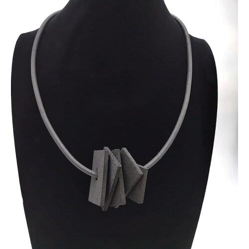 YD&YDBZ New Square Leather Pendant Necklace Charms For Women Vintage Wedding Handcrafted Necklaces Sweater Chain Accessories