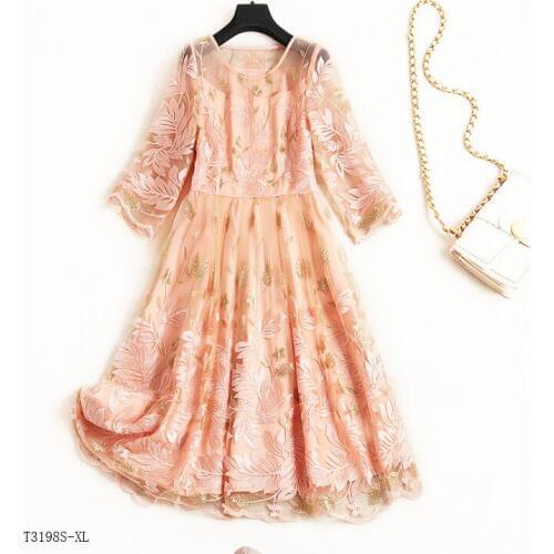 European style 2019 New arrivals summer Spring fashion women clothes temperament patchwork Embroidery vintage dress T3198